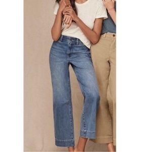 GAP High Rise Wide Leg Crop Chino Jeans Medium Indigo Wash Size 8 / 29